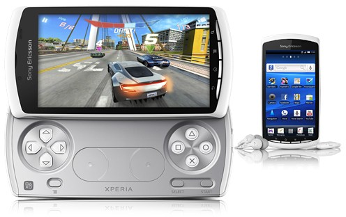 Sony Ericsson Xperia Play Cracked Screen